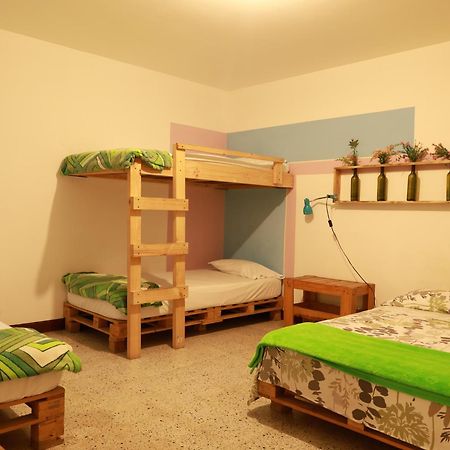 Hostal Rich Medellín Eksteriør bilde