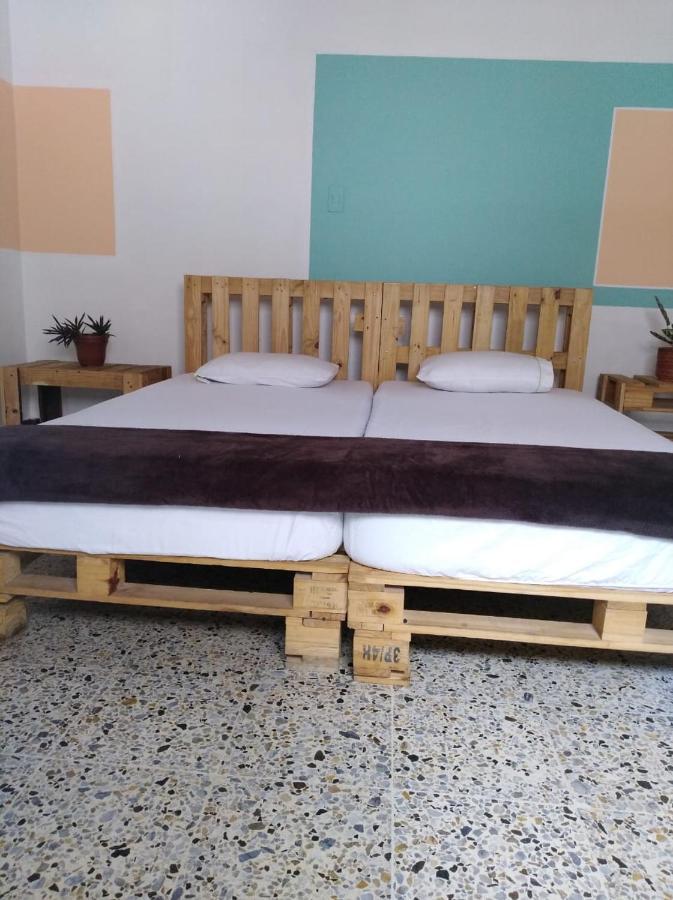 Hostal Rich Medellín Eksteriør bilde