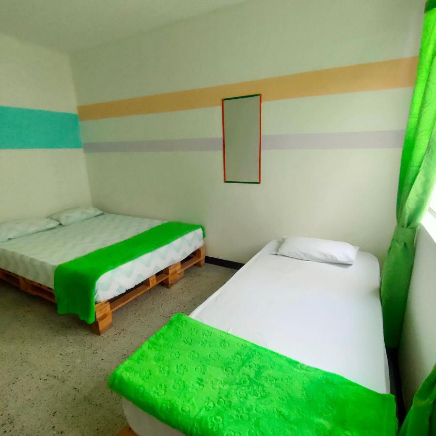 Hostal Rich Medellín Eksteriør bilde