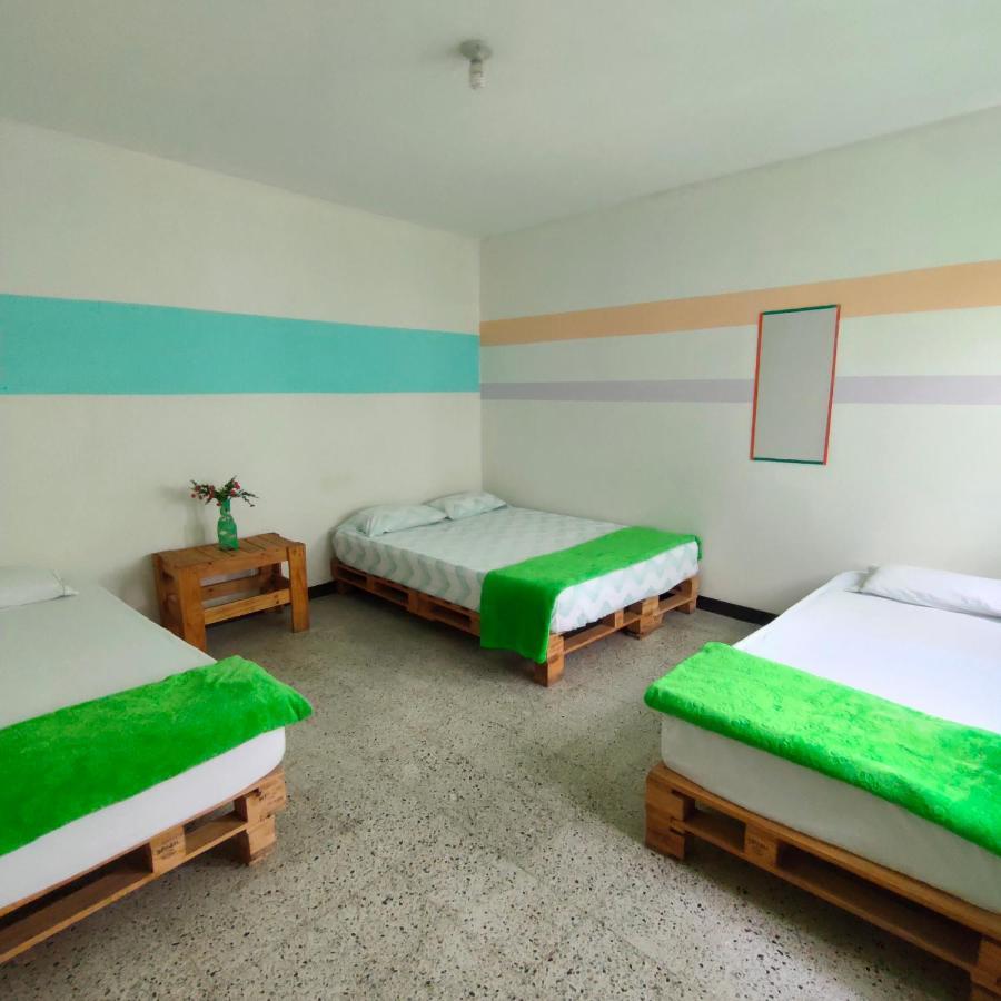 Hostal Rich Medellín Eksteriør bilde