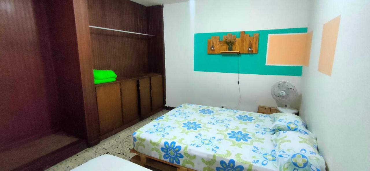 Hostal Rich Medellín Eksteriør bilde