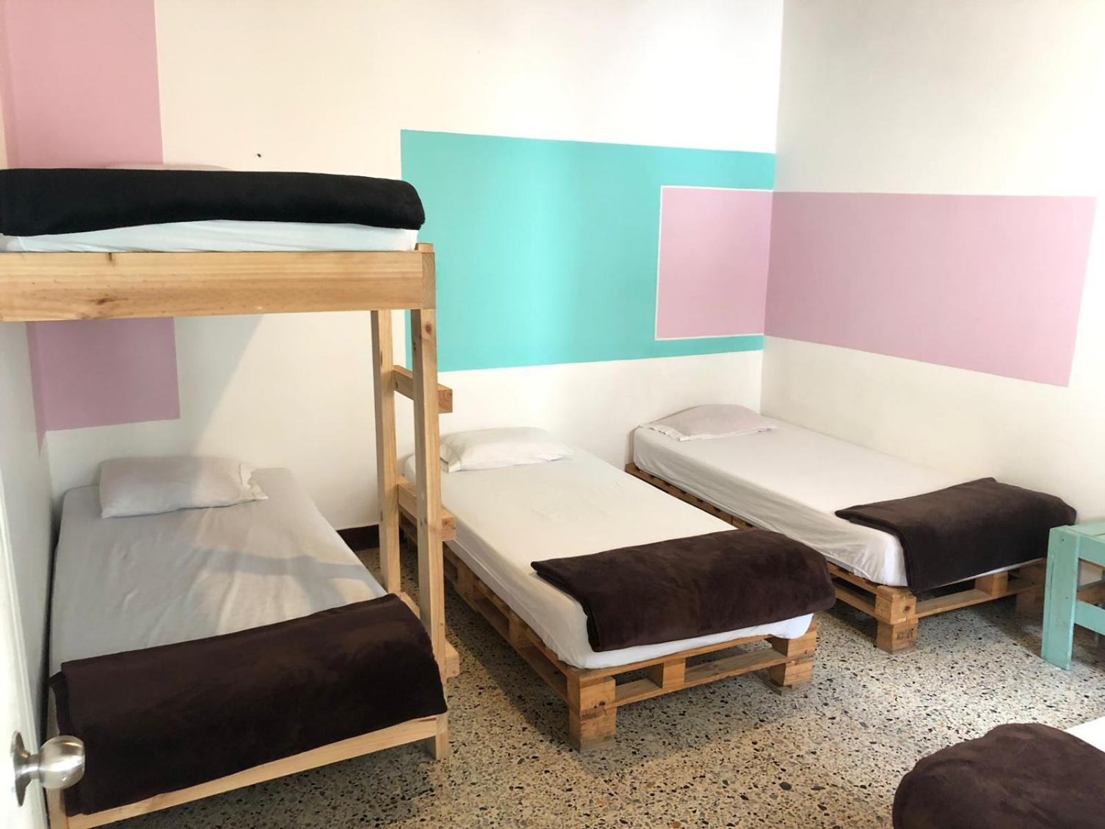 Hostal Rich Medellín Eksteriør bilde
