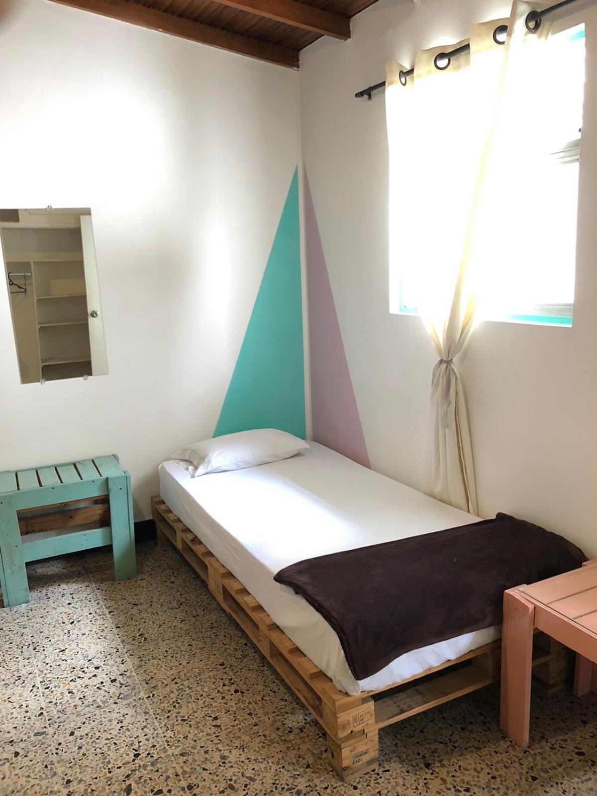 Hostal Rich Medellín Eksteriør bilde