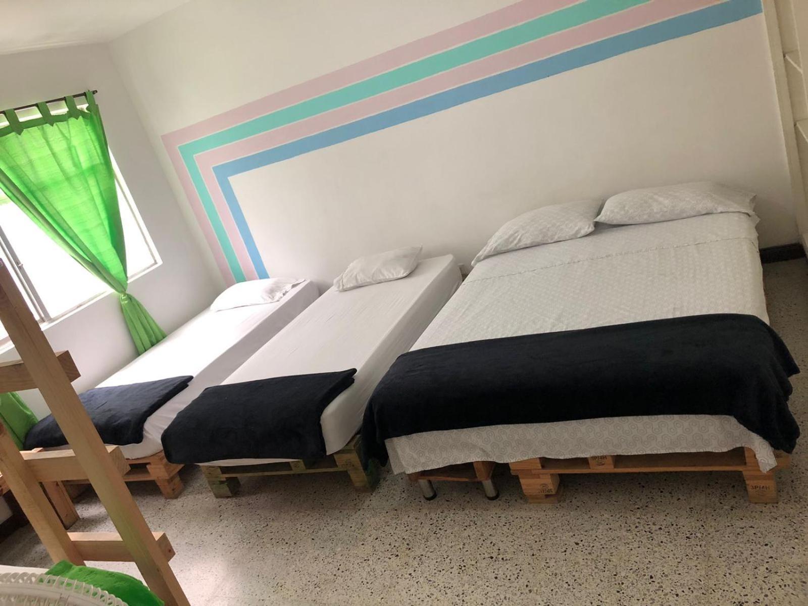 Hostal Rich Medellín Eksteriør bilde