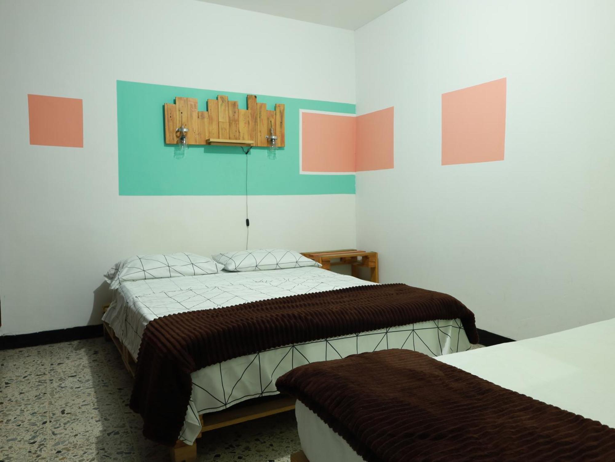 Hostal Rich Medellín Eksteriør bilde