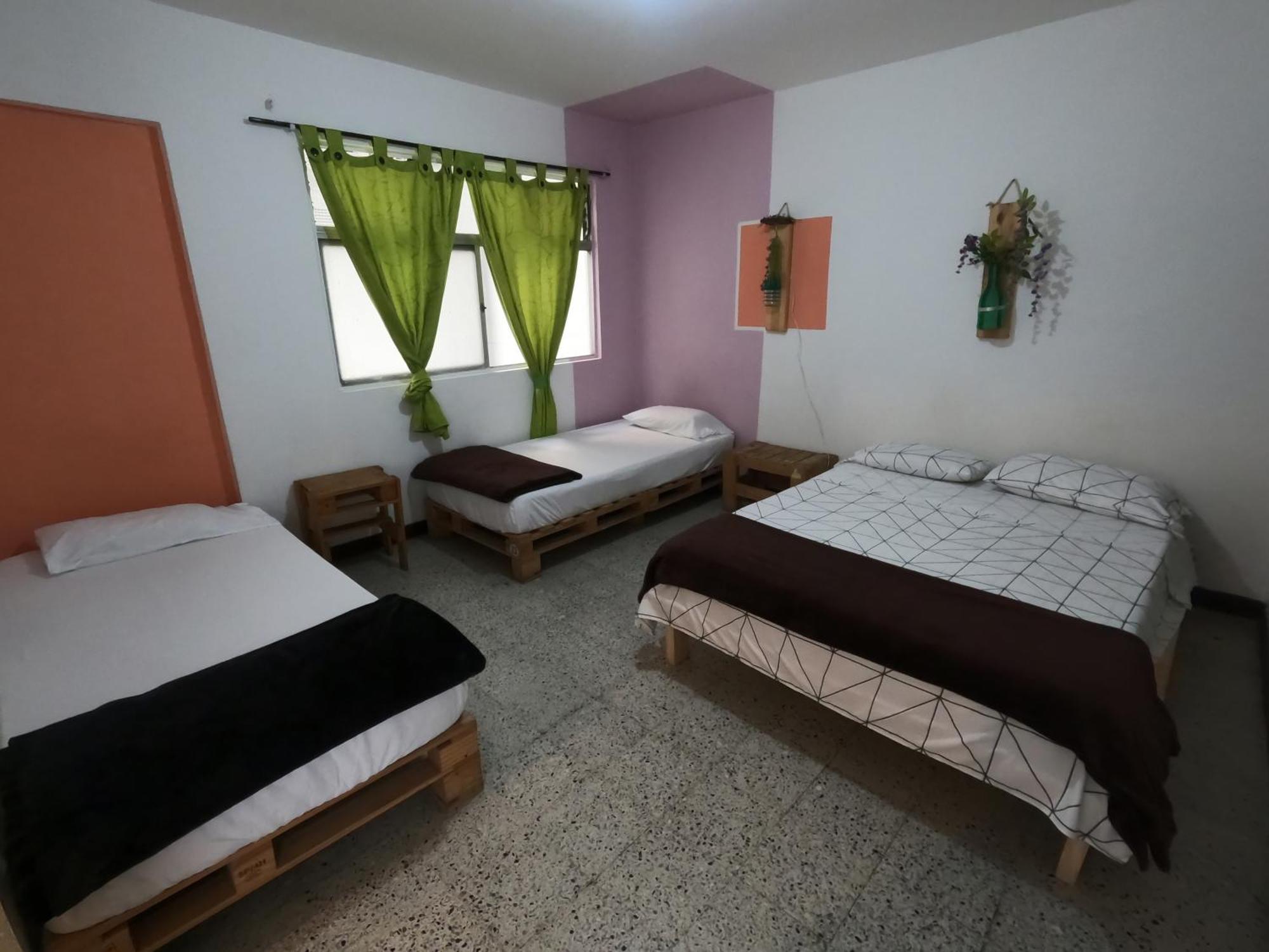 Hostal Rich Medellín Eksteriør bilde
